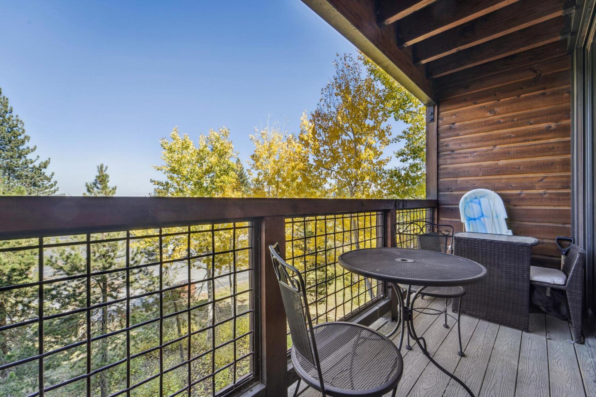 Truckee Studio With Balcony And On-Site Skiing! Eksteriør billede